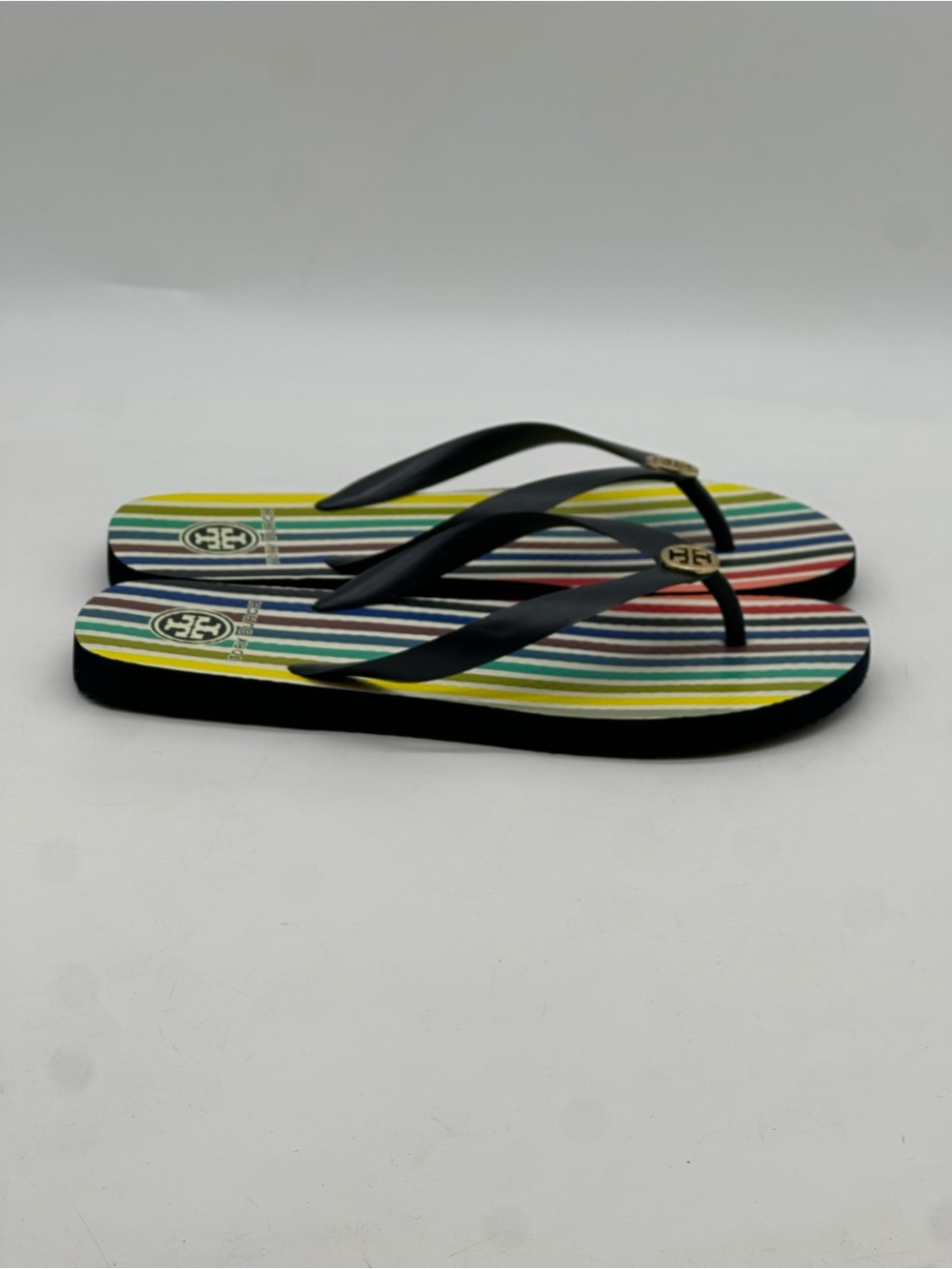 Tory Burch Multicolor Striped Flip-flop Sandals. Size 9